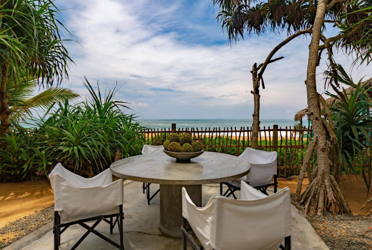 Taru Villas 906 - Hikkaduwa Exterior photo